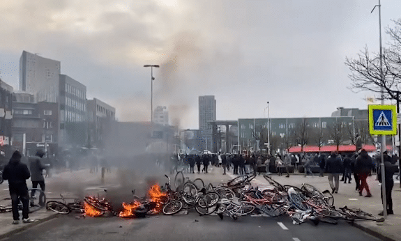avondklokrellen.png