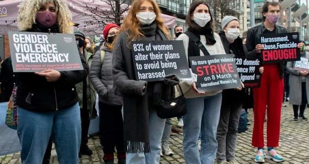 Ashling-Murphy-protests-620x330-1.jpg