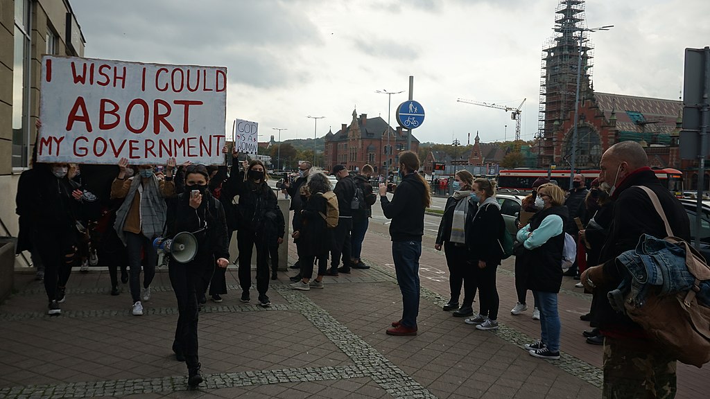 1024px-Protest_in_Gdansk_against_Polands_new_abortion_laws_24.10.2020
