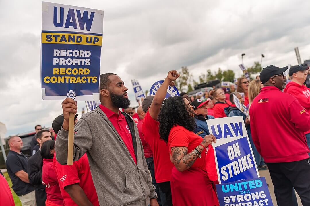 1080px-united-auto-workers-strike-2023