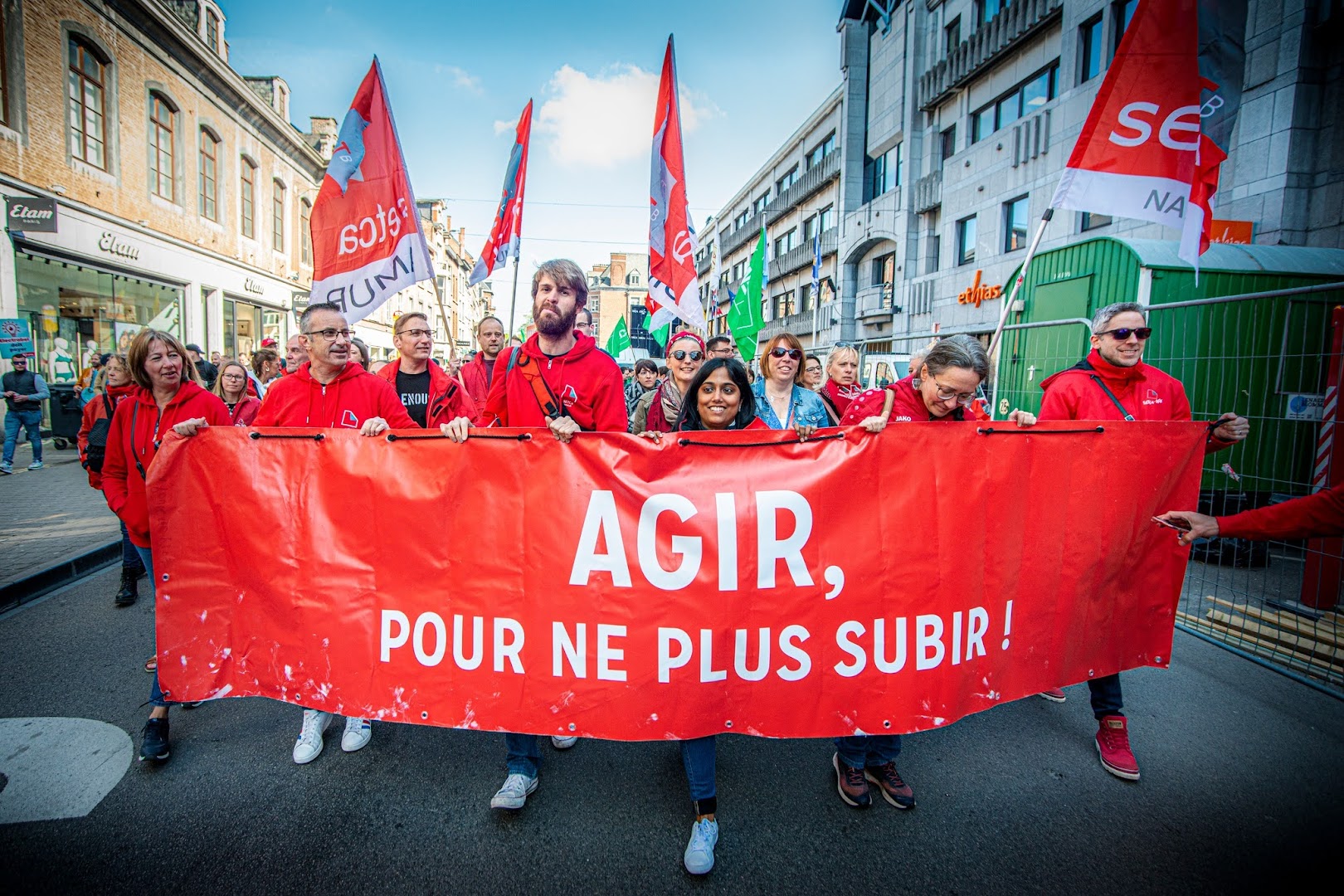agir