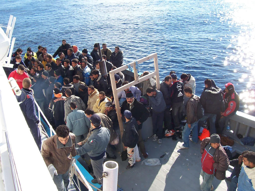 boat-people-at-sicily-in-the-mediterranean-sea